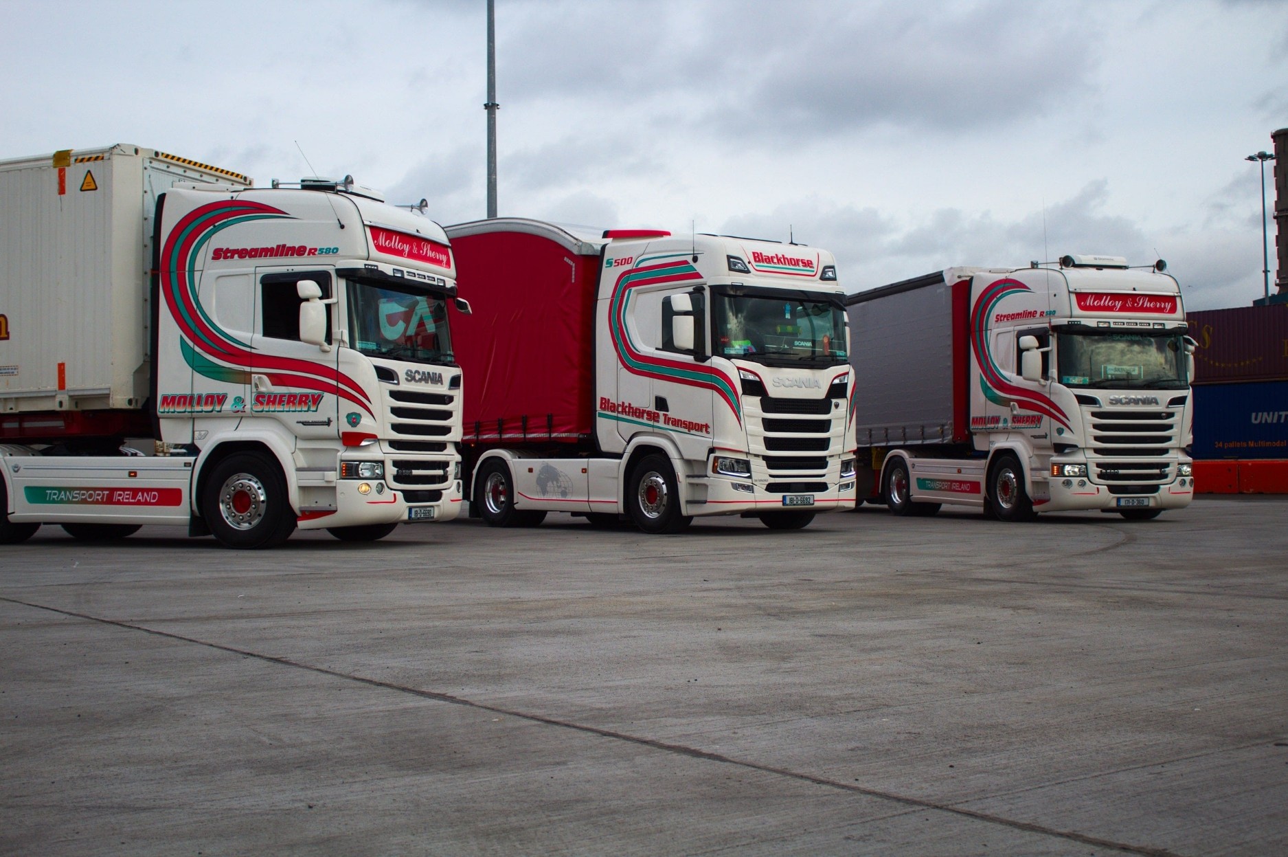 blackhorse-transport-heavy-trucks